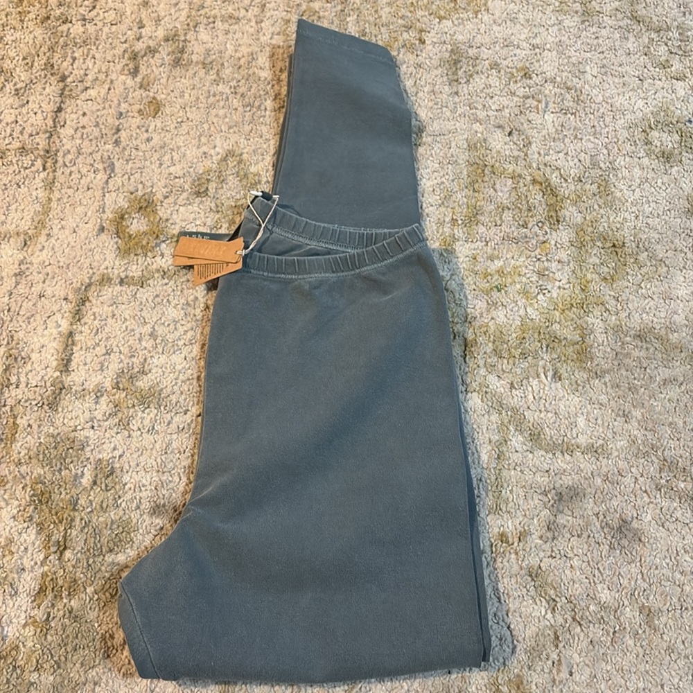 Skims leggings new with tags
